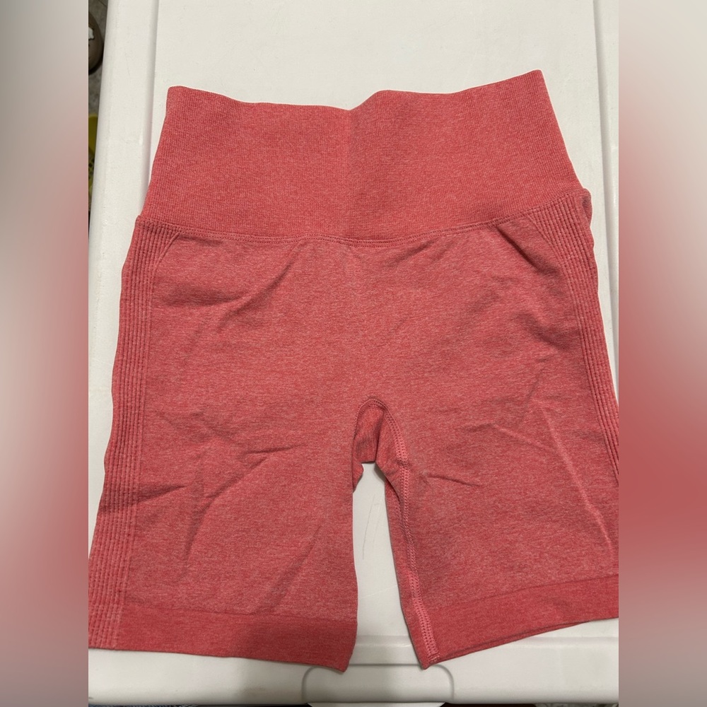 Coral gym butt crunch shorts